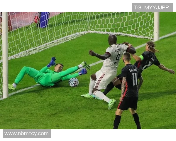 比利时足球明星的实力排名与成就分析探讨