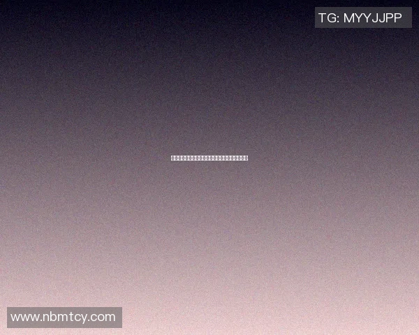 打造完美哑铃腹肌的科学训练方法与饮食建议分享